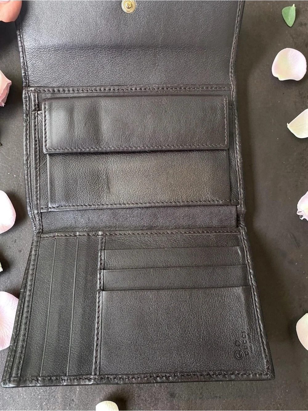 Gucci Chocolate Brown Embossed GG Leather Wallet - Picture 4 of 5